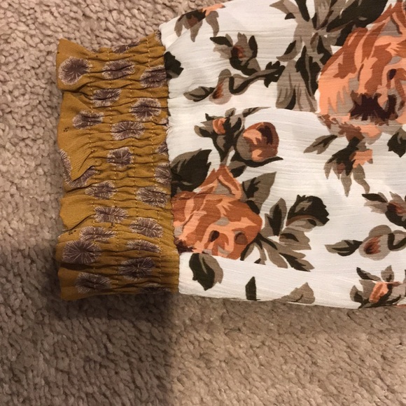 Floral tunic top - Picture 4 of 7